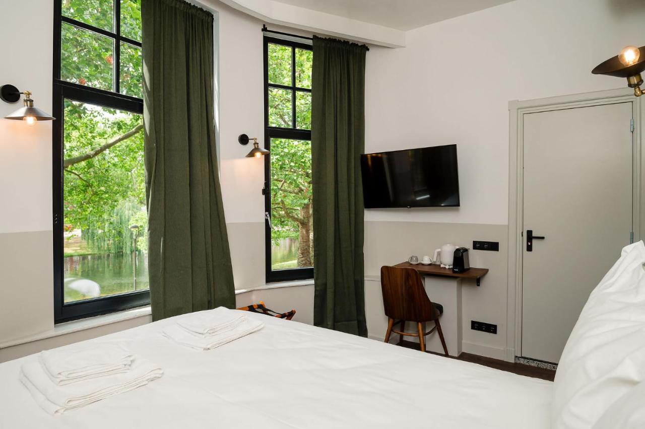 Mr.Lewis Rotterdam Hotell Exteriör bild