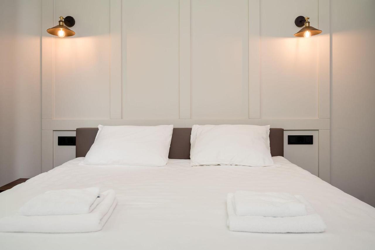 Mr.Lewis Rotterdam Hotell Exteriör bild